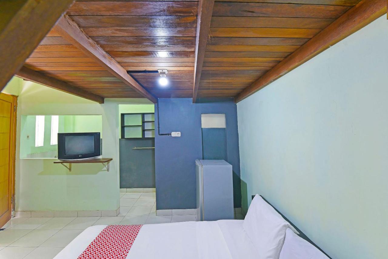 Super Oyo 91495 Hotel Indah Residence Denpasar Exterior foto